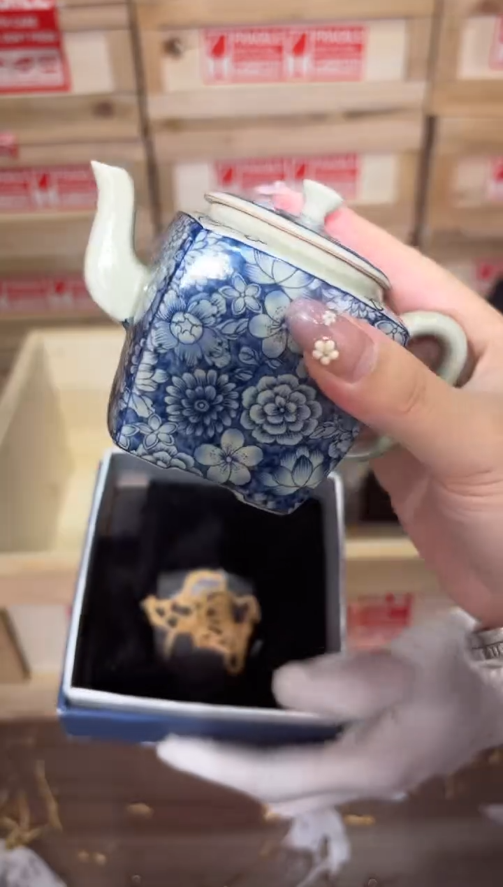 瓷片@@@@@@@@@@@@@@@