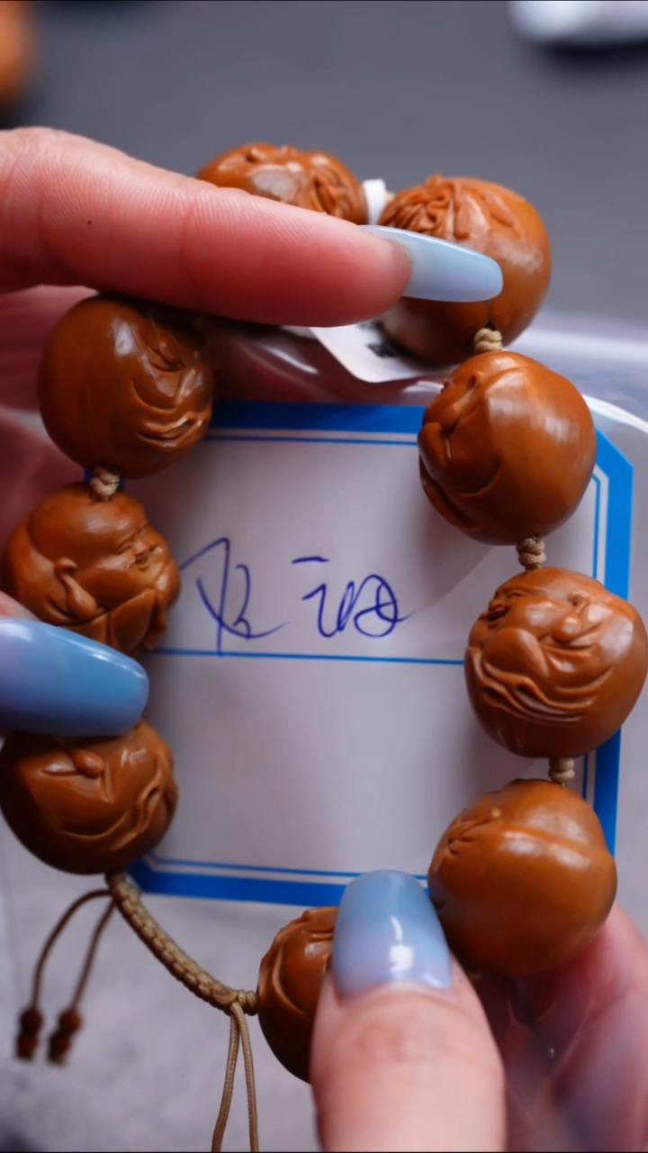 【闪购商品】橄榄核吊坠橄榄核