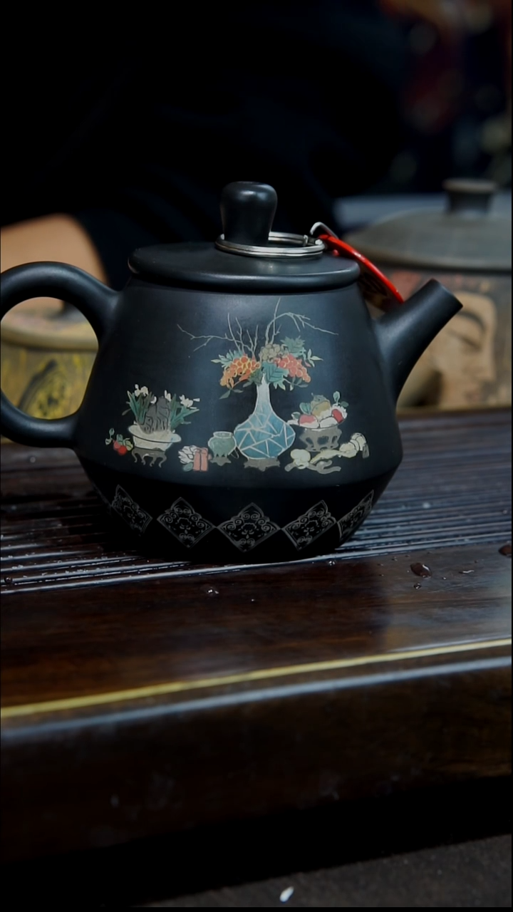 云南建水紫陶全手工  微瑕 023  160cc