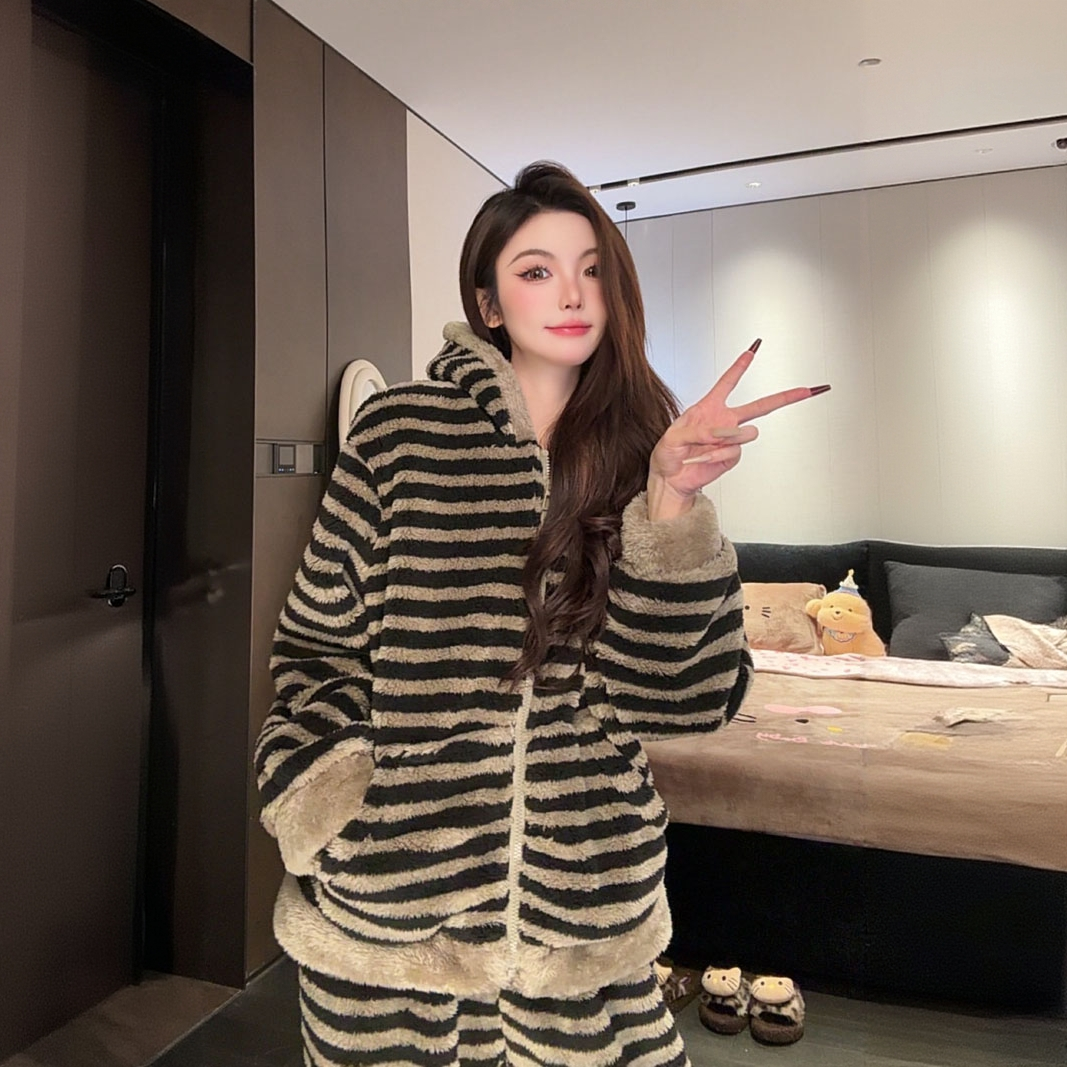 条纹女家居服套装女冬季情侣睡衣时尚套装加绒毛绒加厚保暖