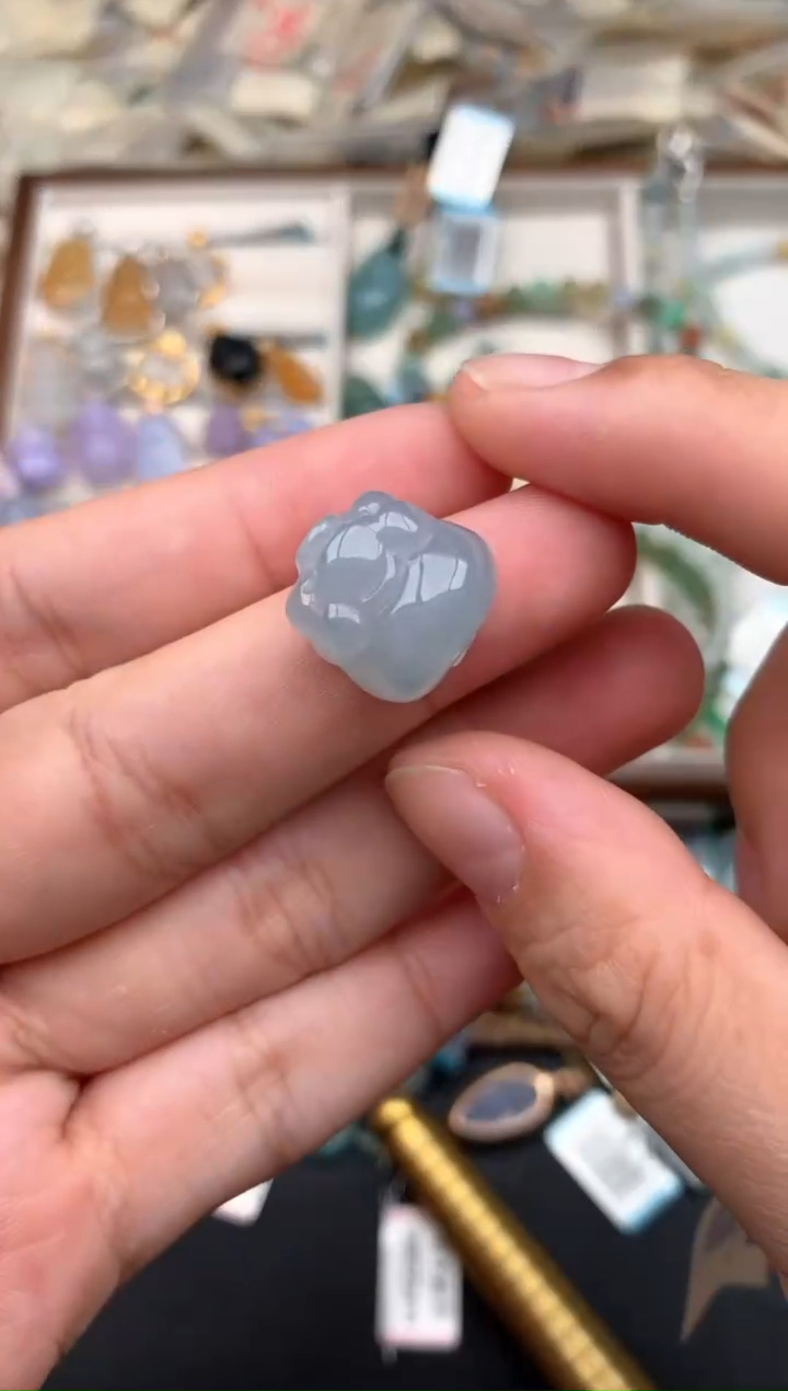 未镶嵌挂件翡翠一