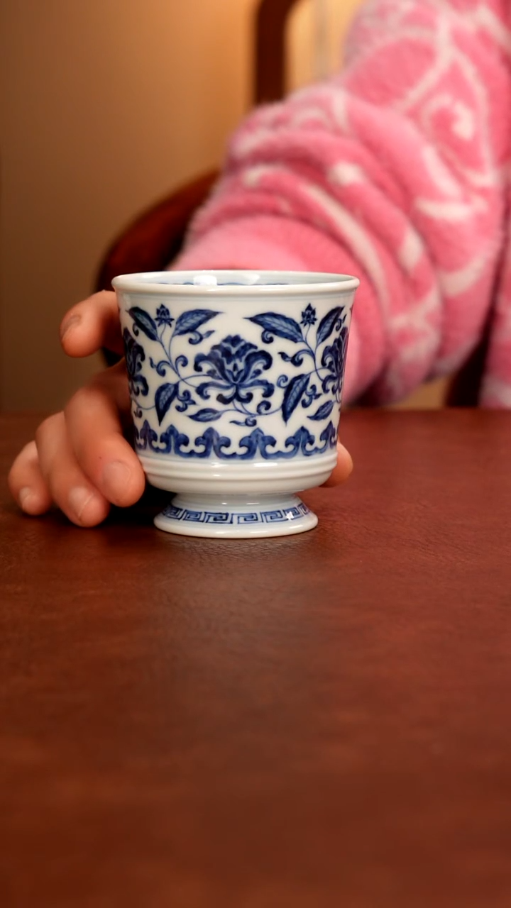 摆件陶景德镇瓷器，青花手绘茶具~