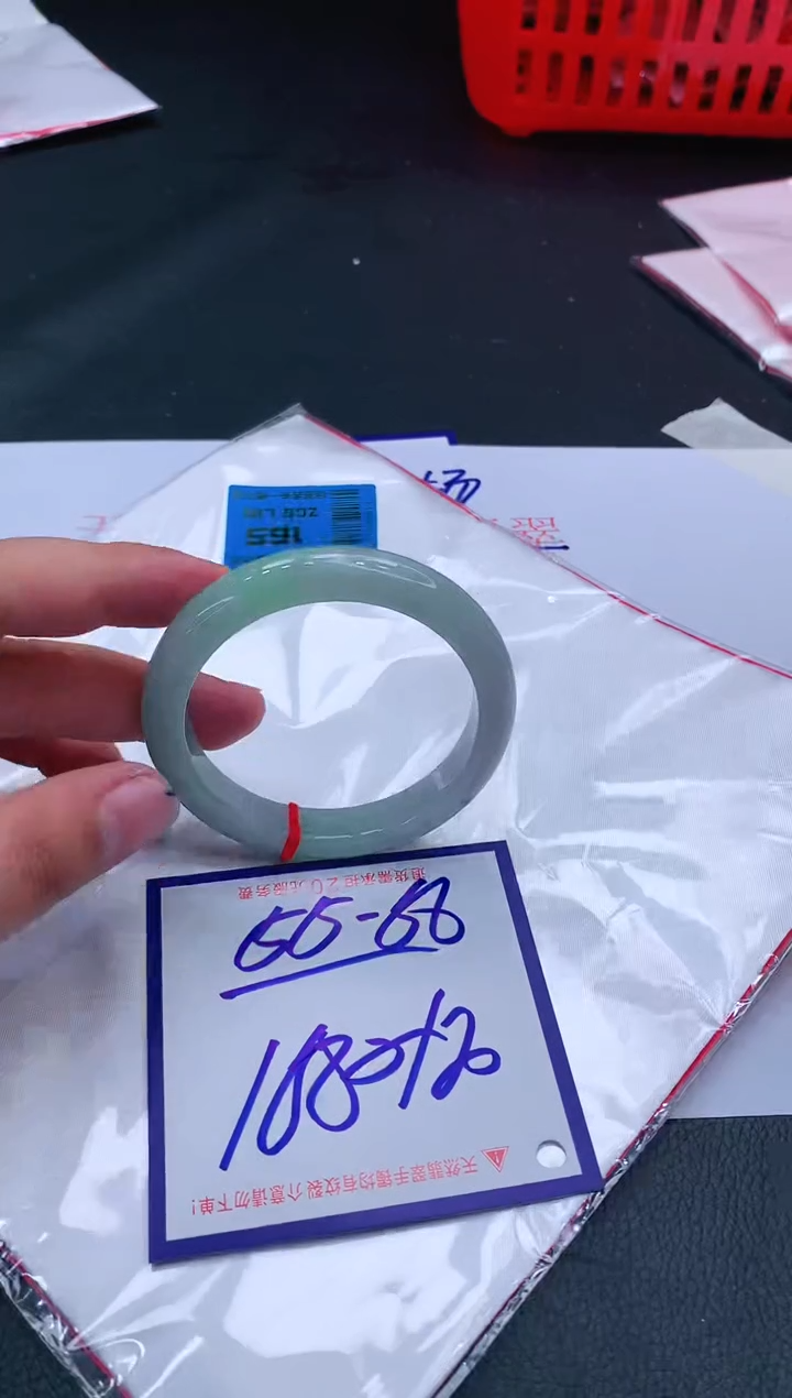 【闪购商品】翡翠手镯未镶嵌11111111
