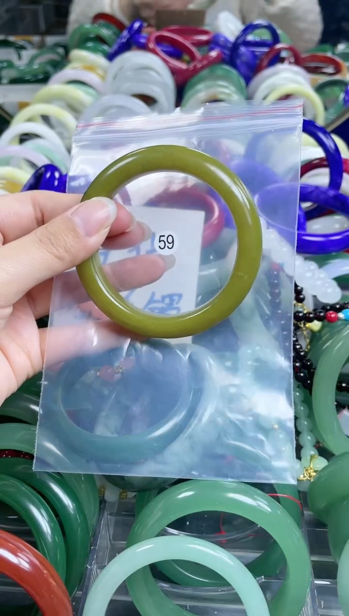 【闪购商品】石英质玉发饰未镶嵌56