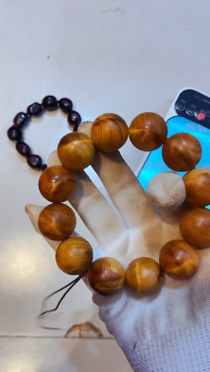 柏木（崖柏）37太行崖柏陈化手把手串