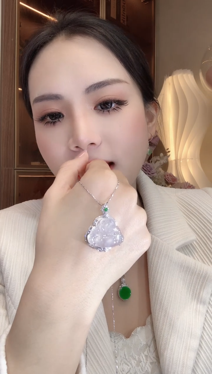 【闪购商品】翡翠吊坠(不含链)18K金镶嵌A24