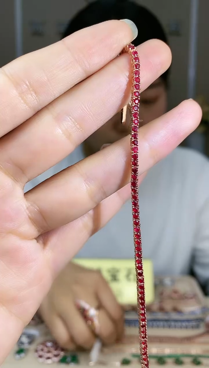 【闪购商品】红宝石手链17银S925镶嵌手链17