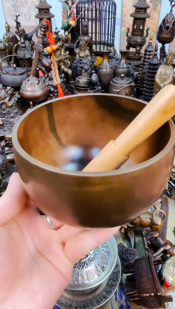 精铜工匠  独具韵味