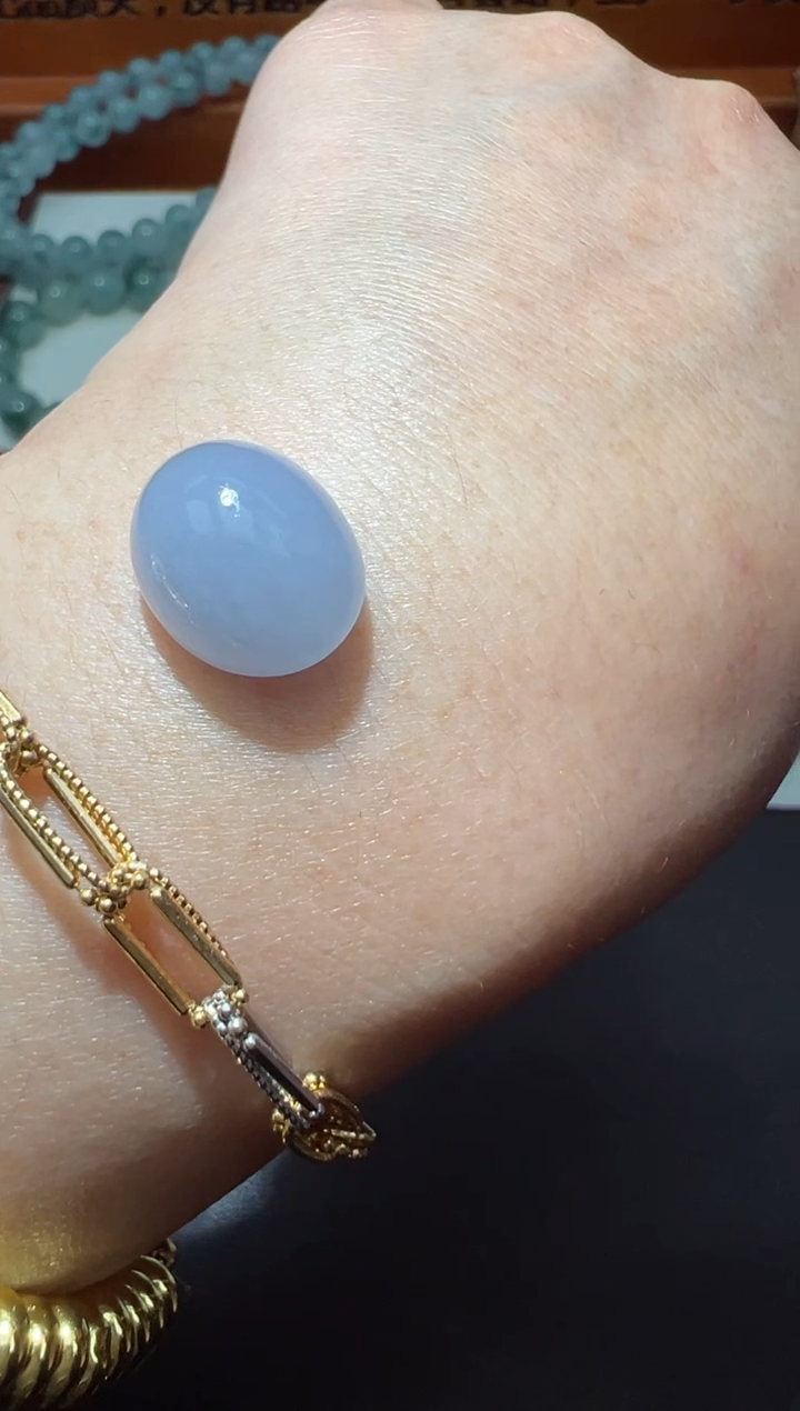 【闪购商品】定制翡翠未镶嵌14.3*11.6*8.3蛋面