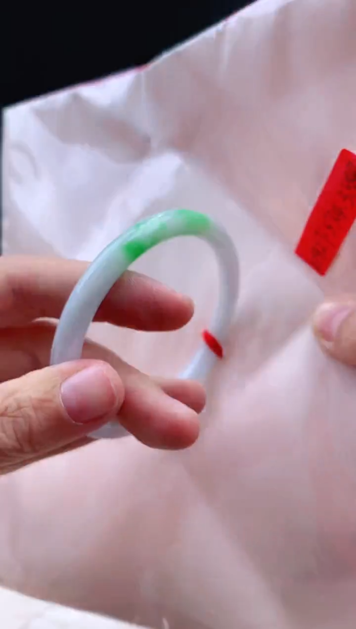 未镶嵌手镯翡翠57