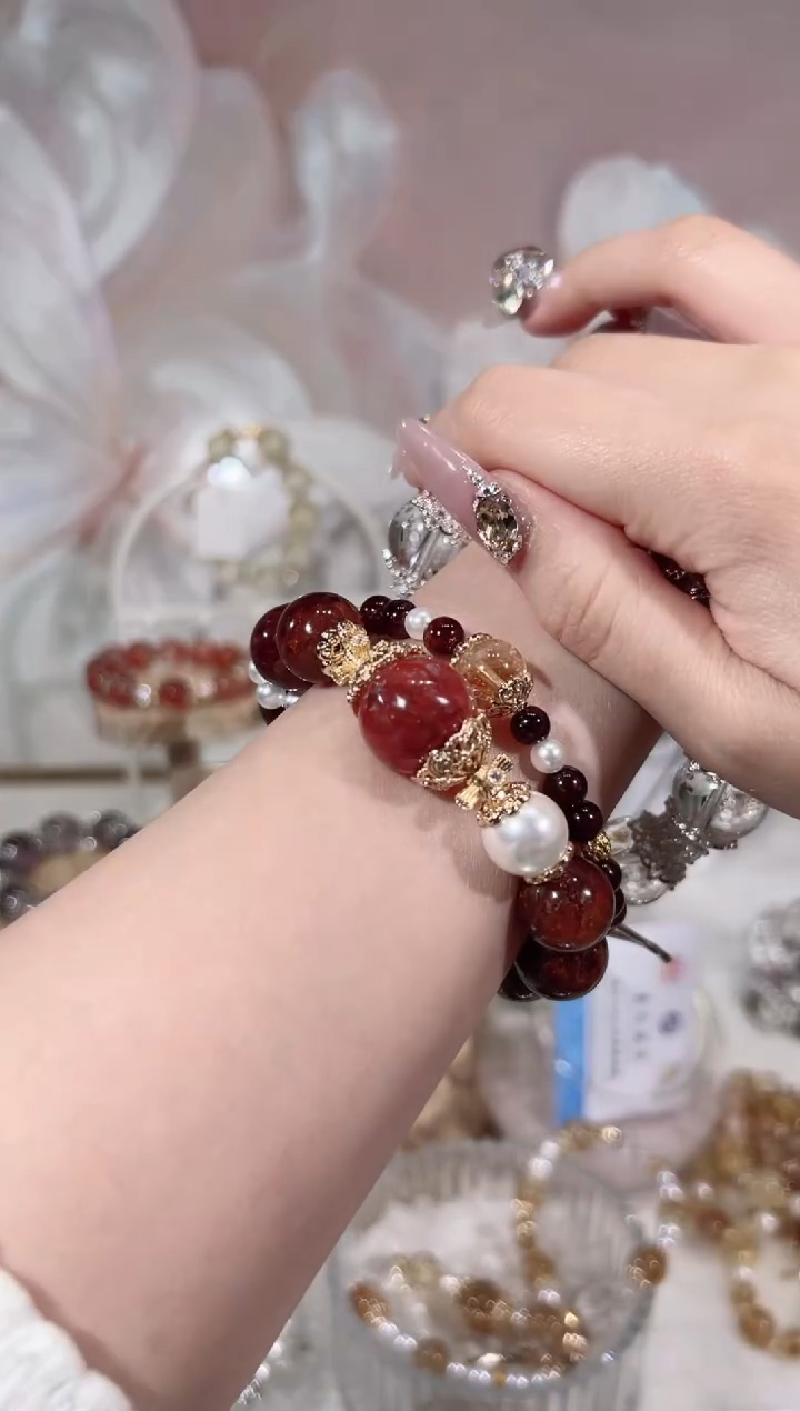 【闪购商品】水晶手链未镶嵌天然水晶多样性发货发其一