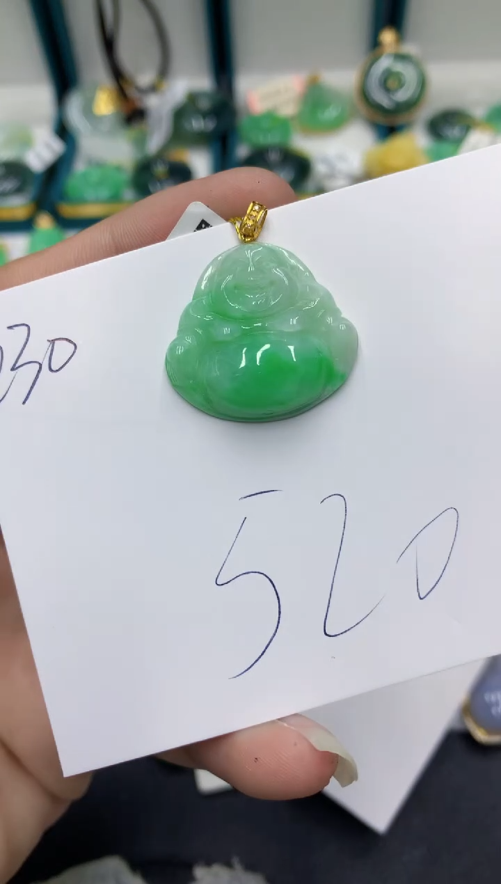 【闪购商品】翡翠颈饰18K金镶嵌翡翠