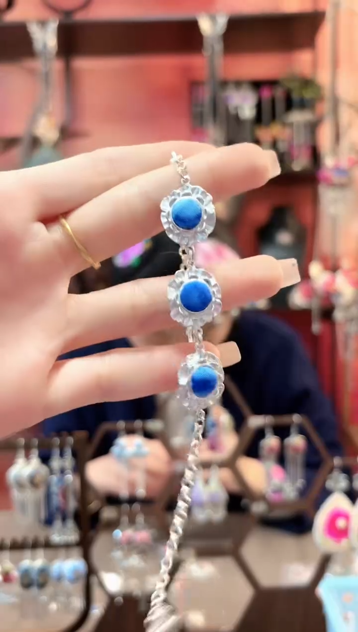 织绣云织谣民族风精美饰品 564