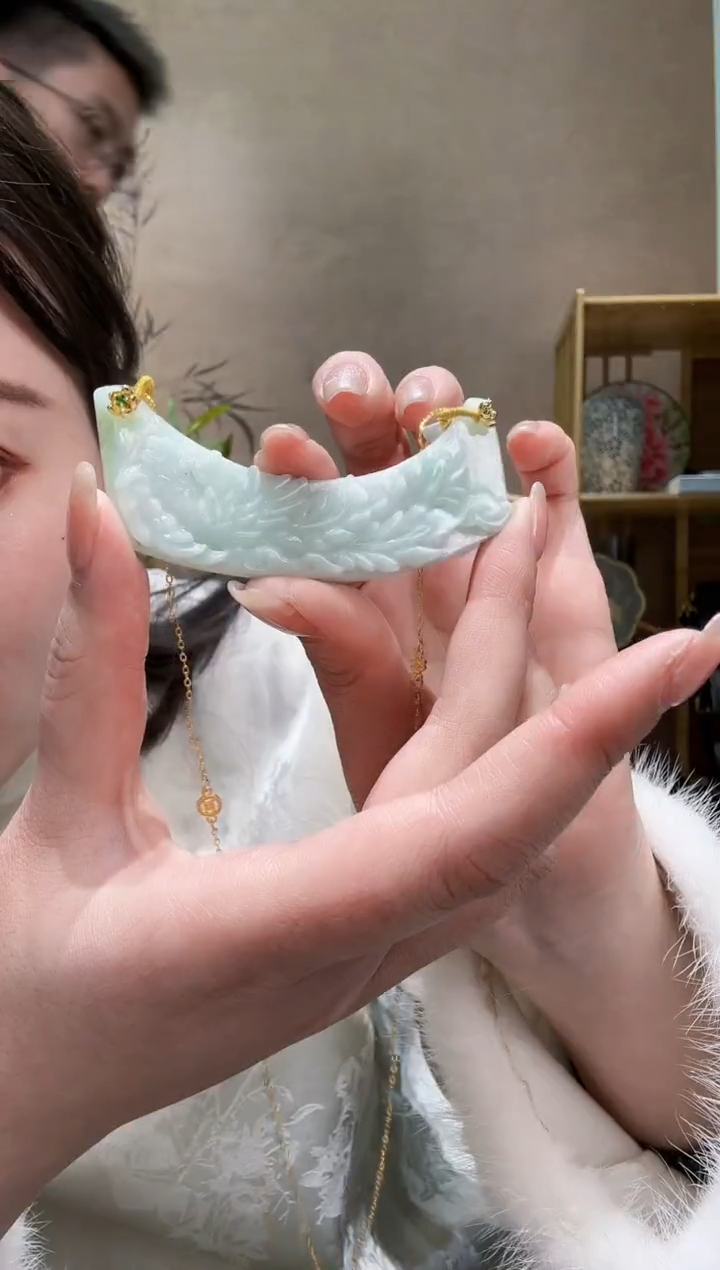 【闪购商品】翡翠颈饰未镶嵌吊坠