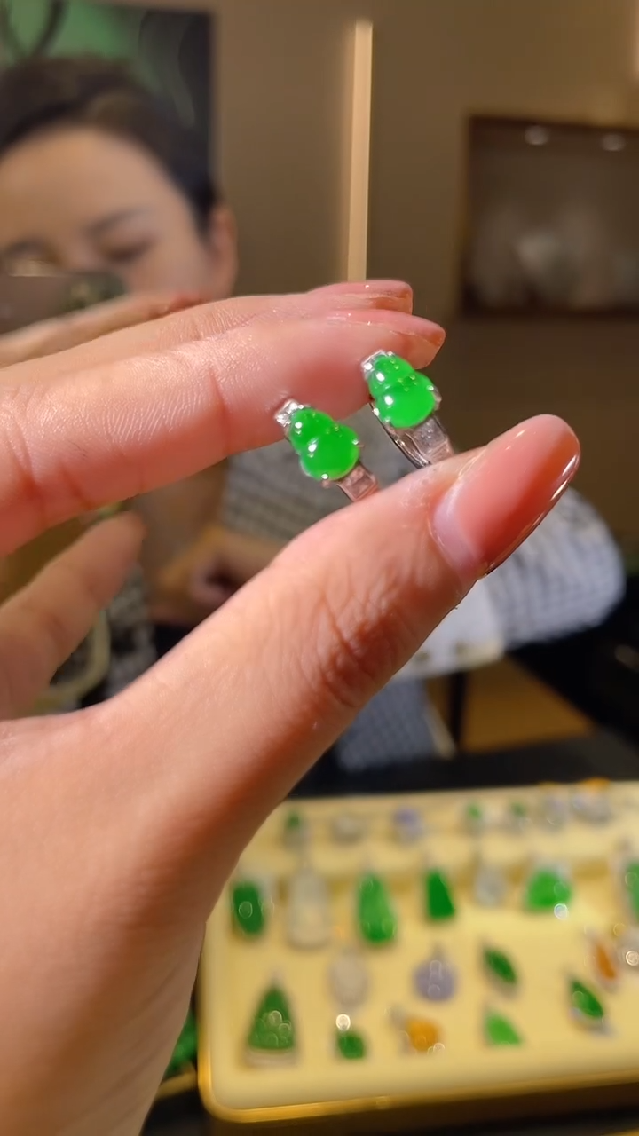 【闪购商品】翡翠银S925镶嵌耳饰天然翡翠A货