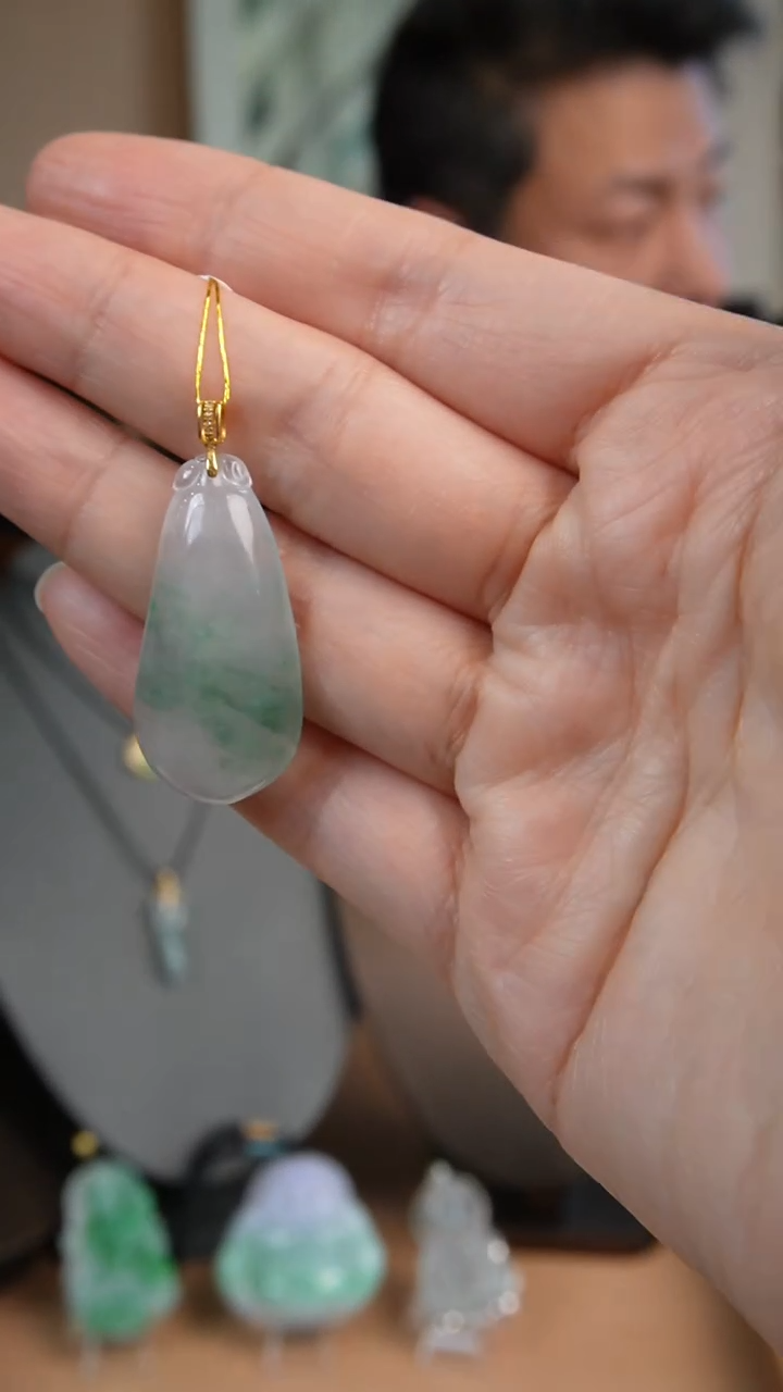 【闪购商品】翡翠颈饰18K金镶嵌天然缅甸翡翠吊坠