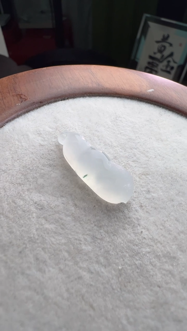 未镶嵌定制翡翠白冰福豆