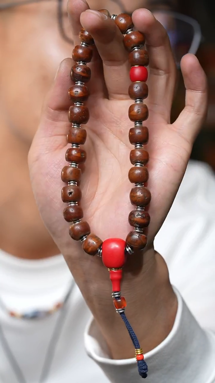 【闪购商品】老风眼（多样性发货，发其一）