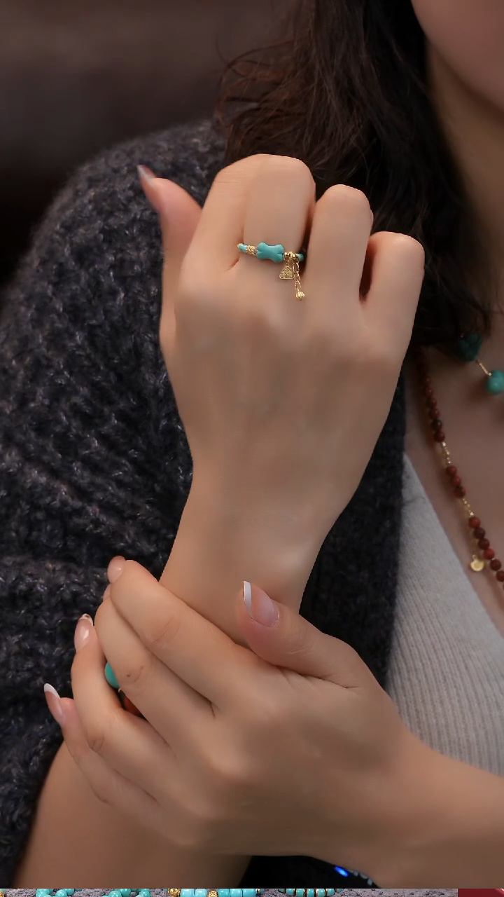 18K金镶嵌绿松石戒指11111