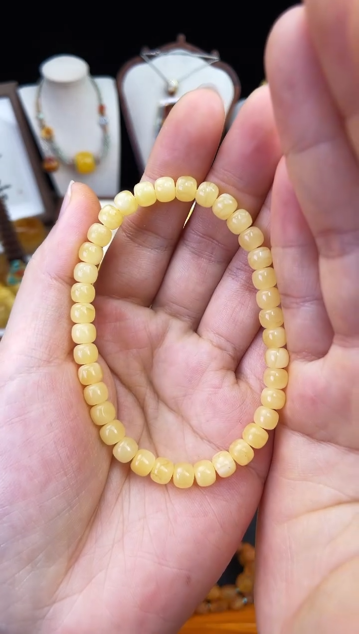 琥珀未镶嵌珠宝奇石柒月