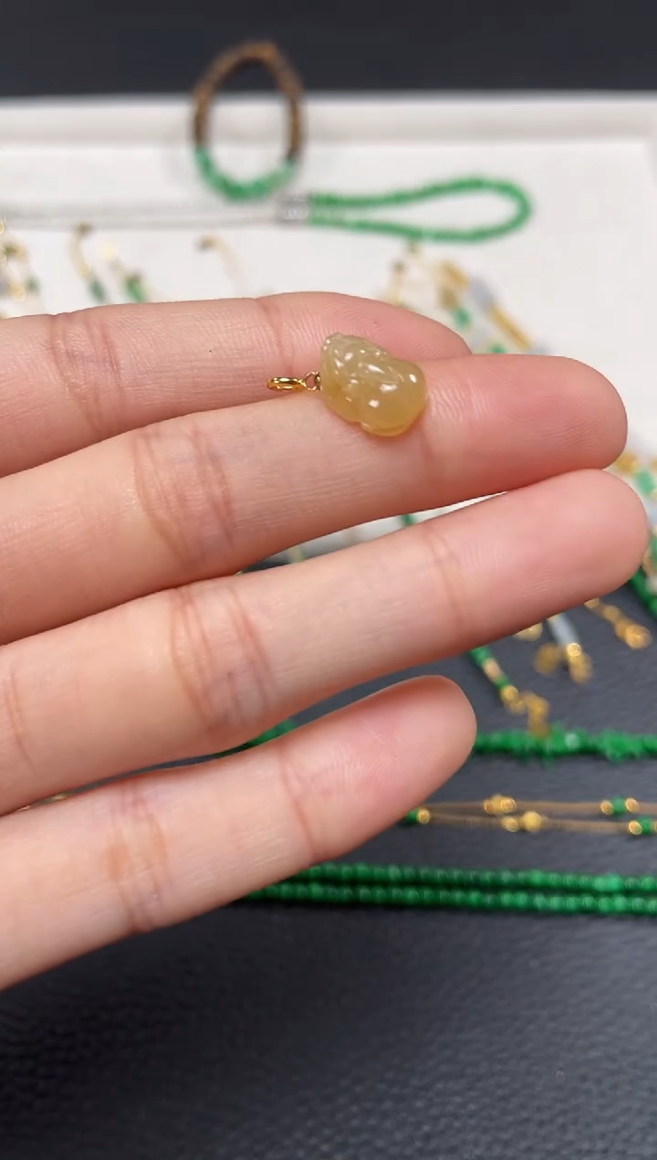 【闪购商品】翡翠吊坠(不含链)18K金镶嵌一个  JK131