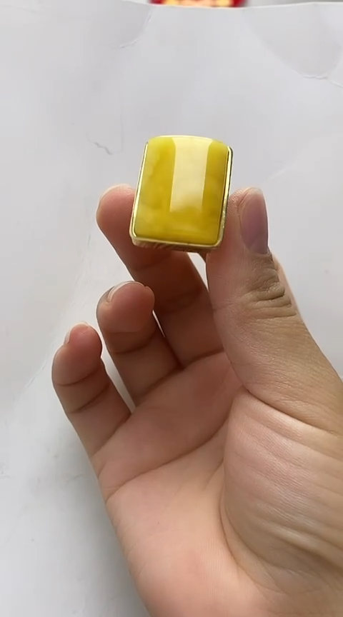 【闪购商品】琥珀裸石银S925镶嵌蜜蜡戒指