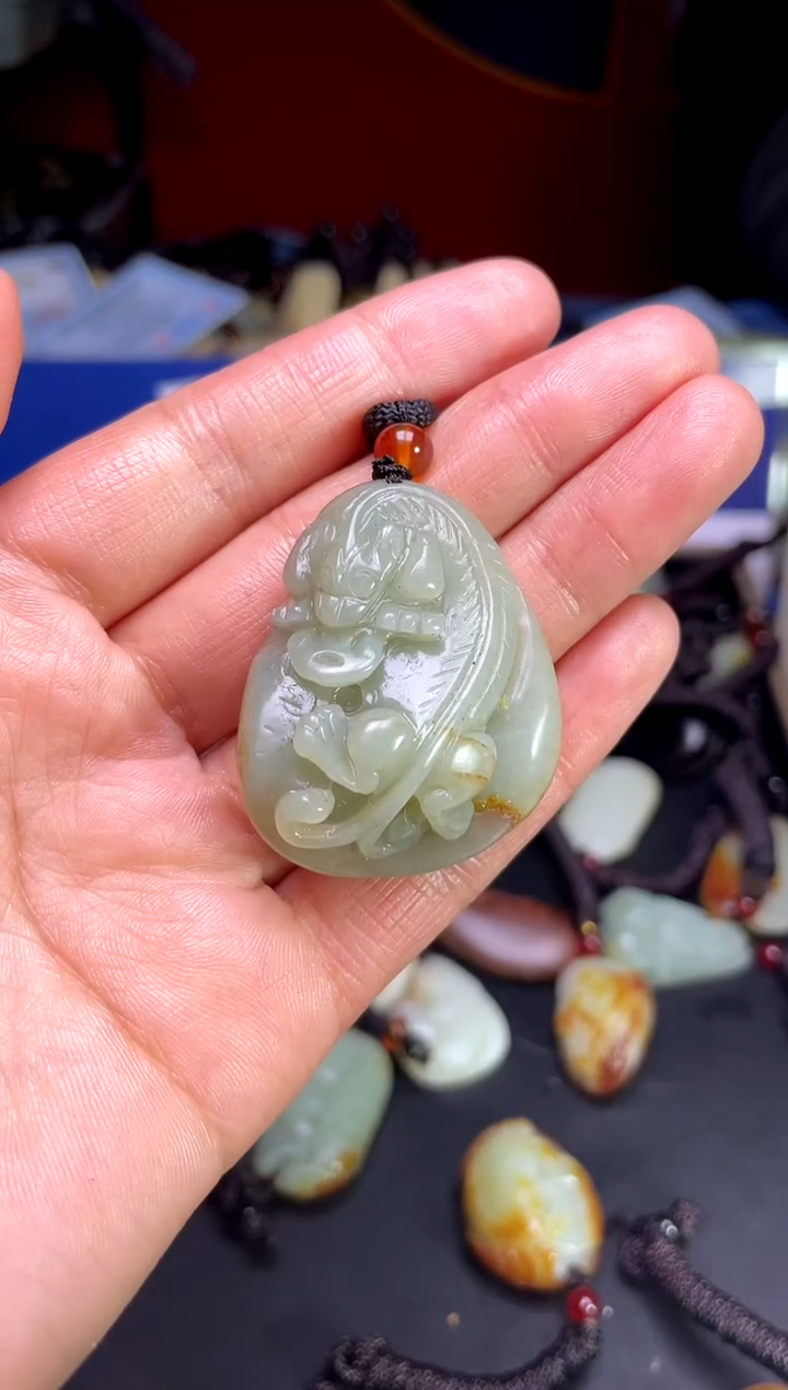 【闪购商品】和田玉颈饰未镶嵌1