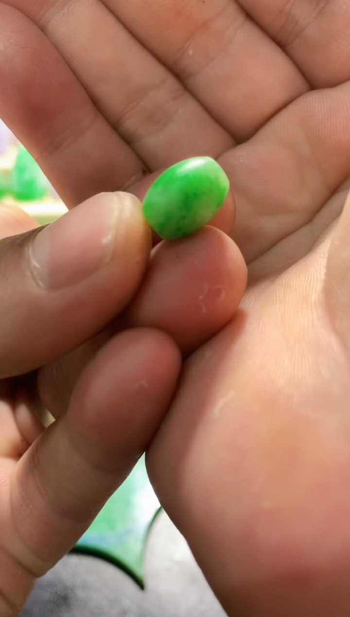 未镶嵌定制翡翠挂件
