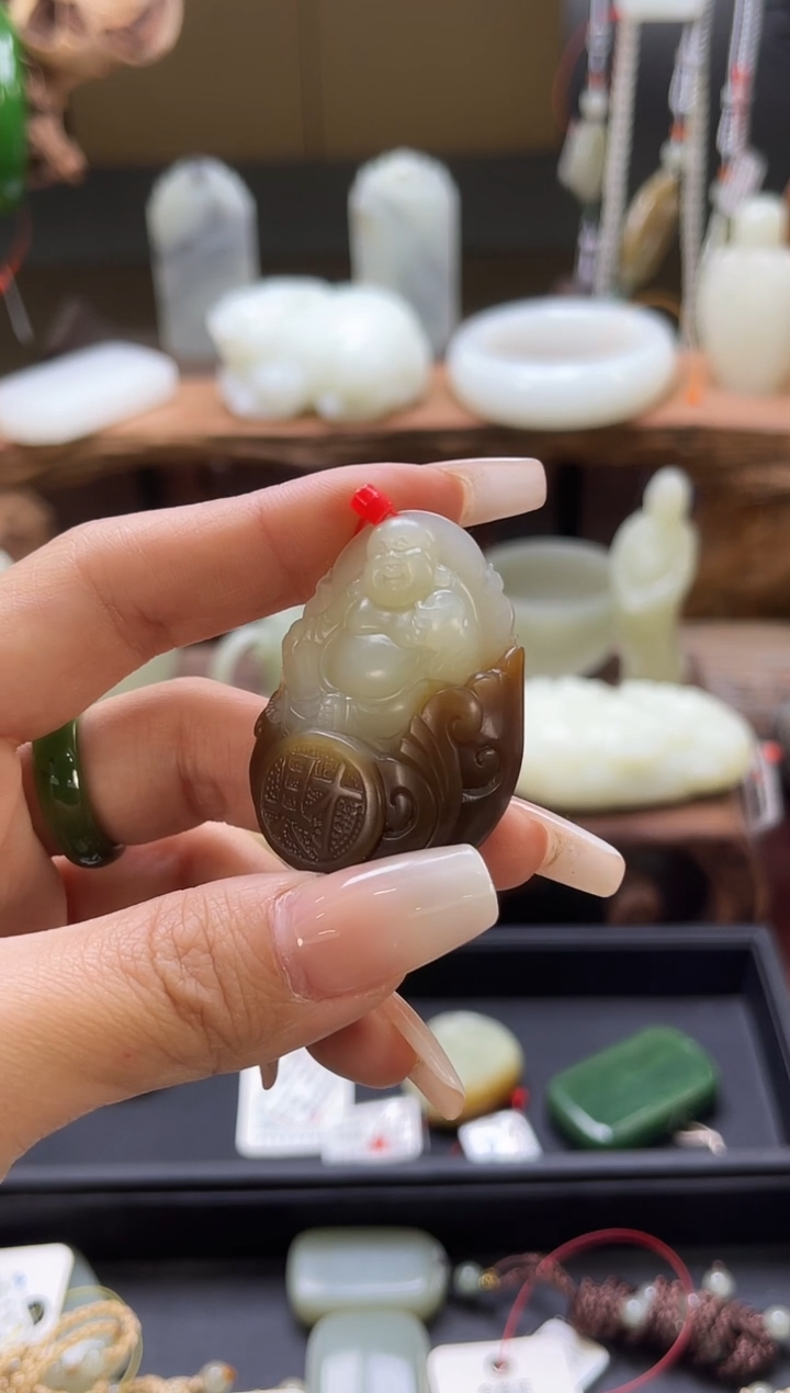 【闪购商品】和田玉吊坠未镶嵌且末糖白佛公吊坠821772