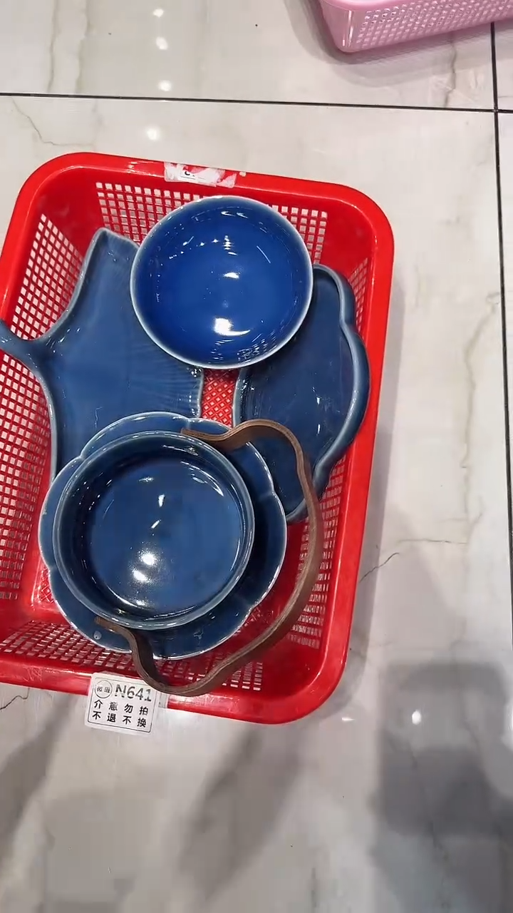微瑕商品，库存1单，介意勿拍-套组