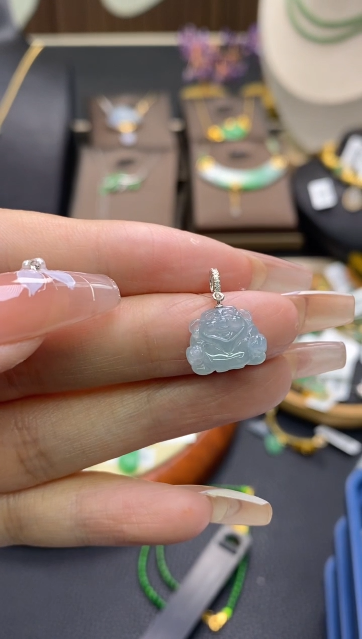 【闪购商品】翡翠颈饰18K金镶嵌净货13183