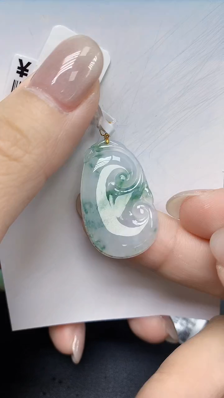 翡翠18K金镶嵌颈饰天然缅甸翡翠A货