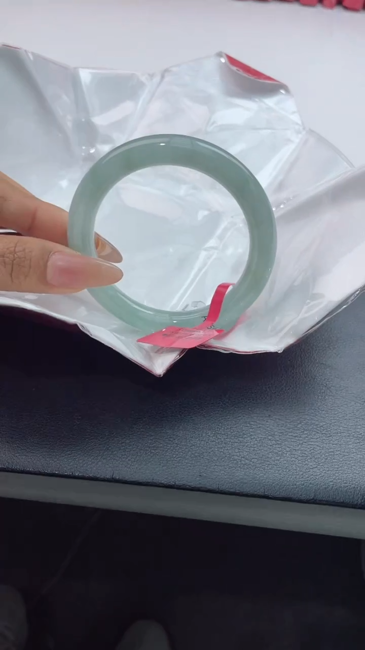 【闪购商品】翡翠手镯未镶嵌1翡翠手镯