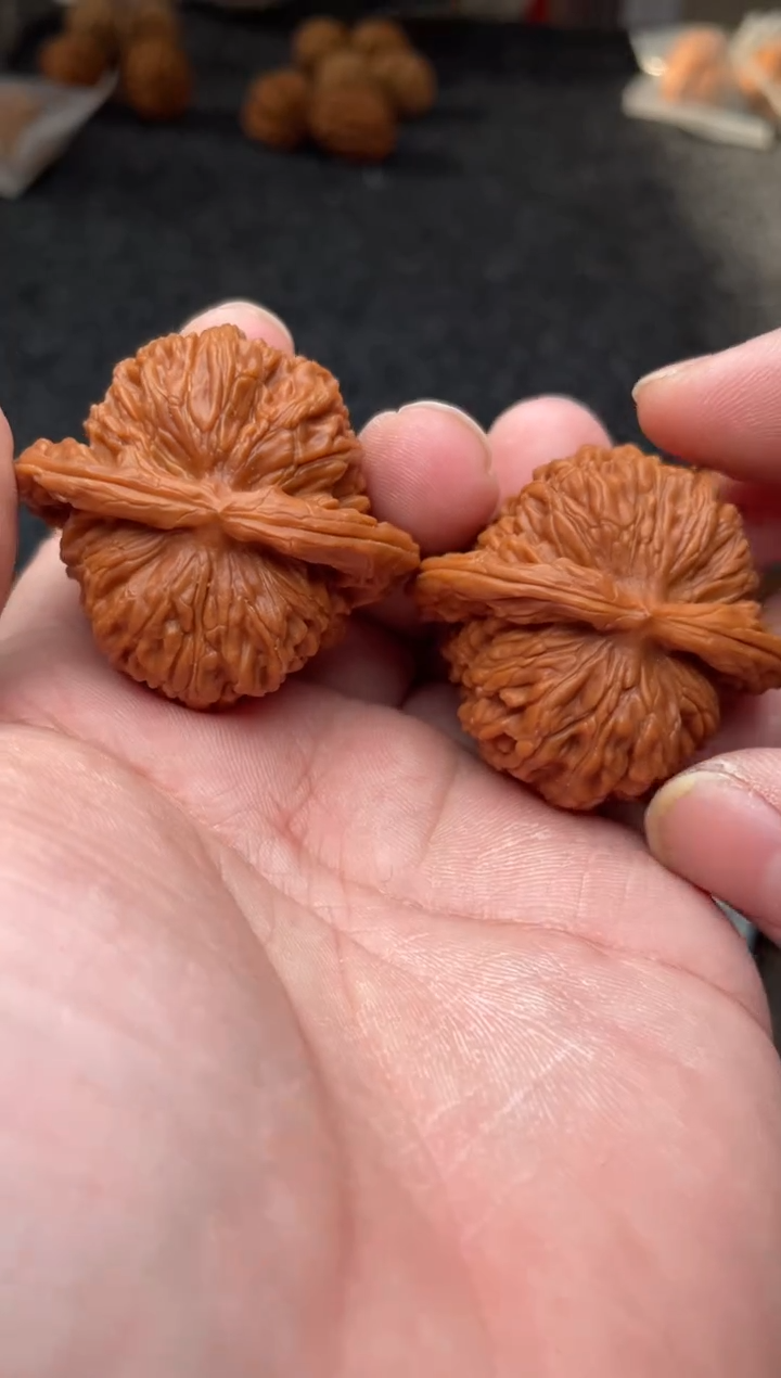 把件文玩核桃B  139号   43尺四座楼