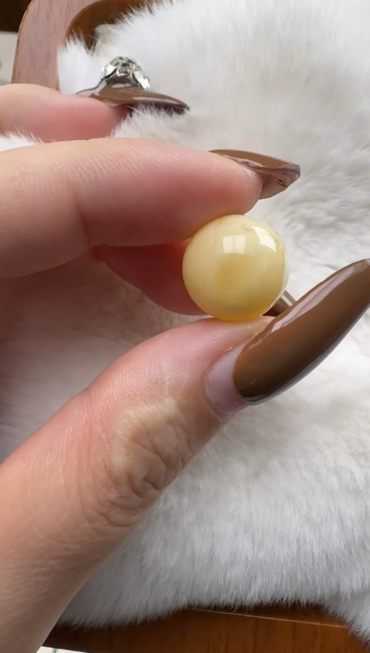 琥珀未镶嵌珠宝奇石12+单珠HZ010