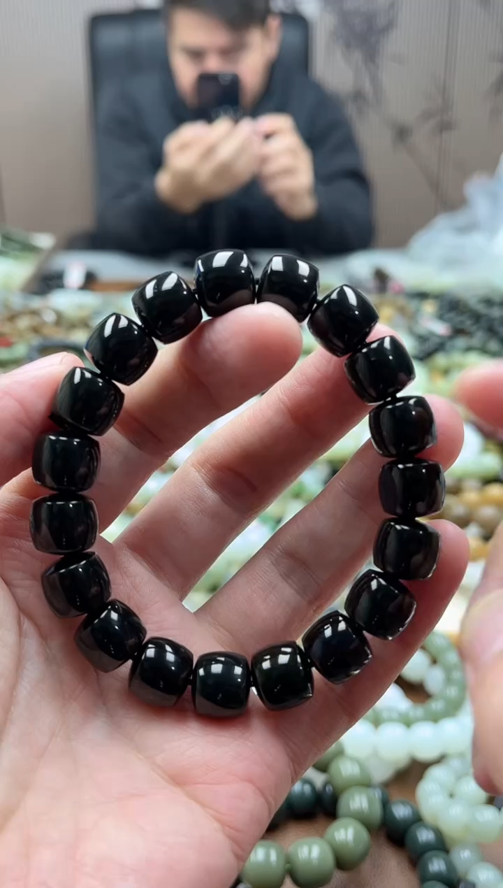 未镶嵌手链和田玉纯天然新疆塔县黑青12