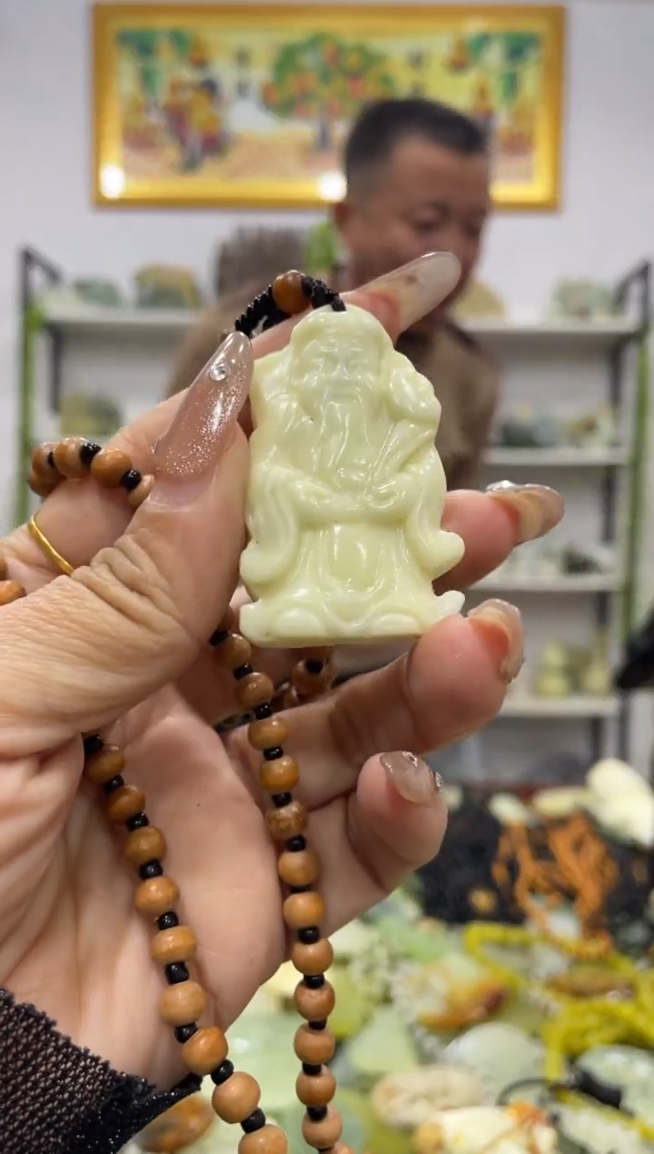 【闪购商品】岫玉吊坠未镶嵌           