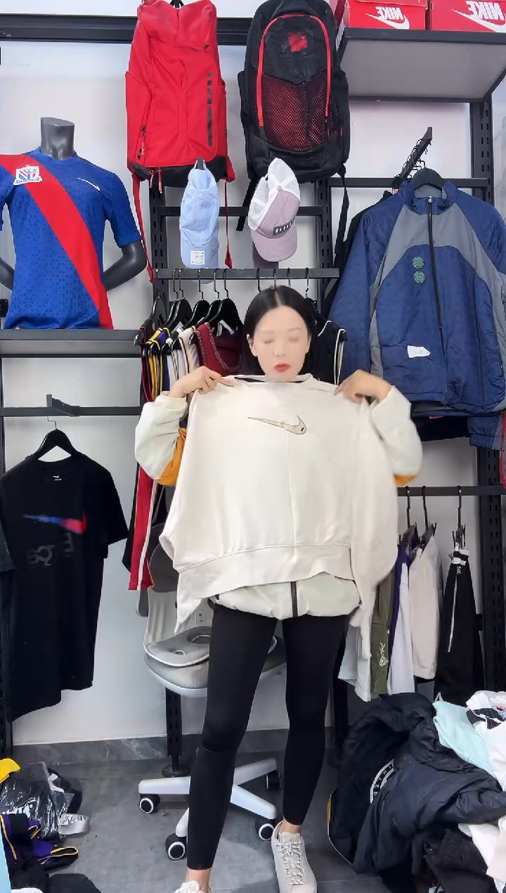 199·编码 瑕疵款直播间过款为准 尺码·165