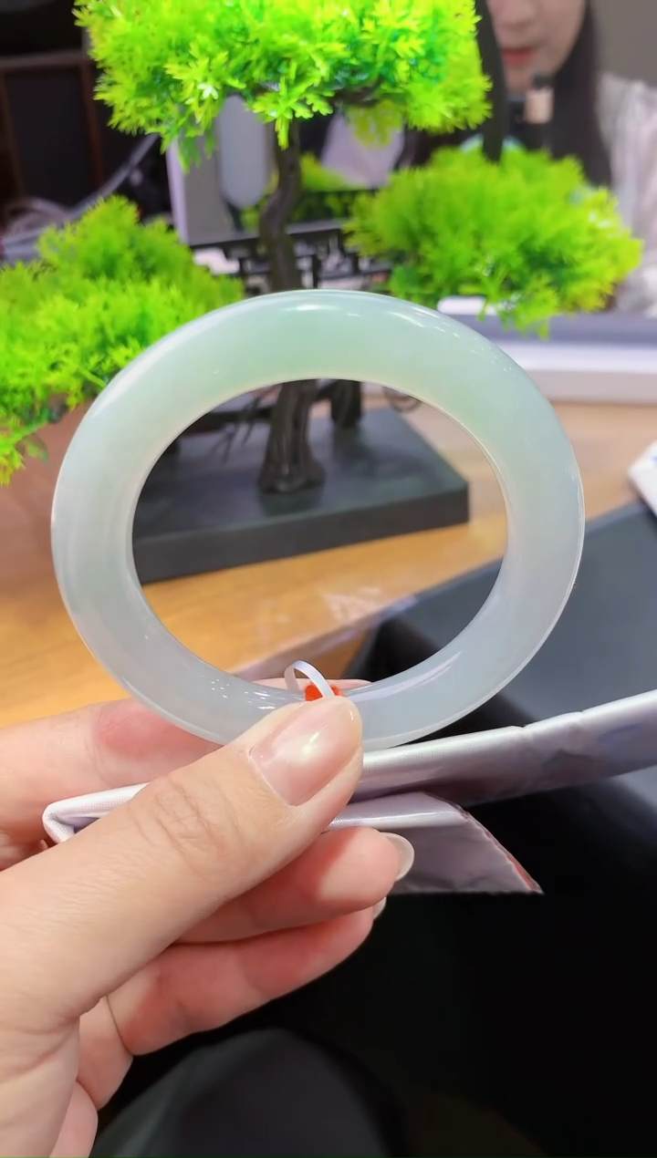 未镶嵌手镯翡翠-k84  天然缅甸A货翡翠56.7圆条