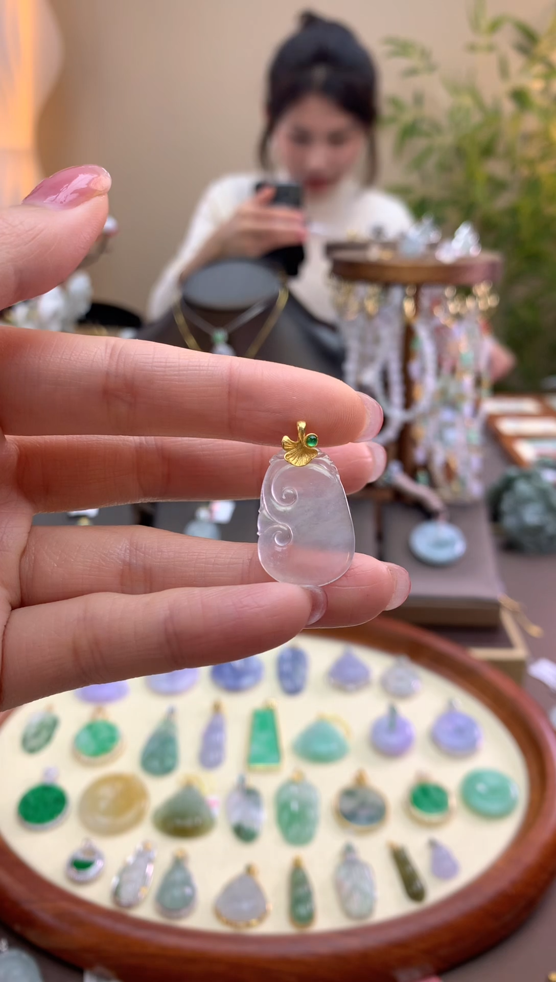 【闪购商品】翡翠颈饰18K金镶嵌如意