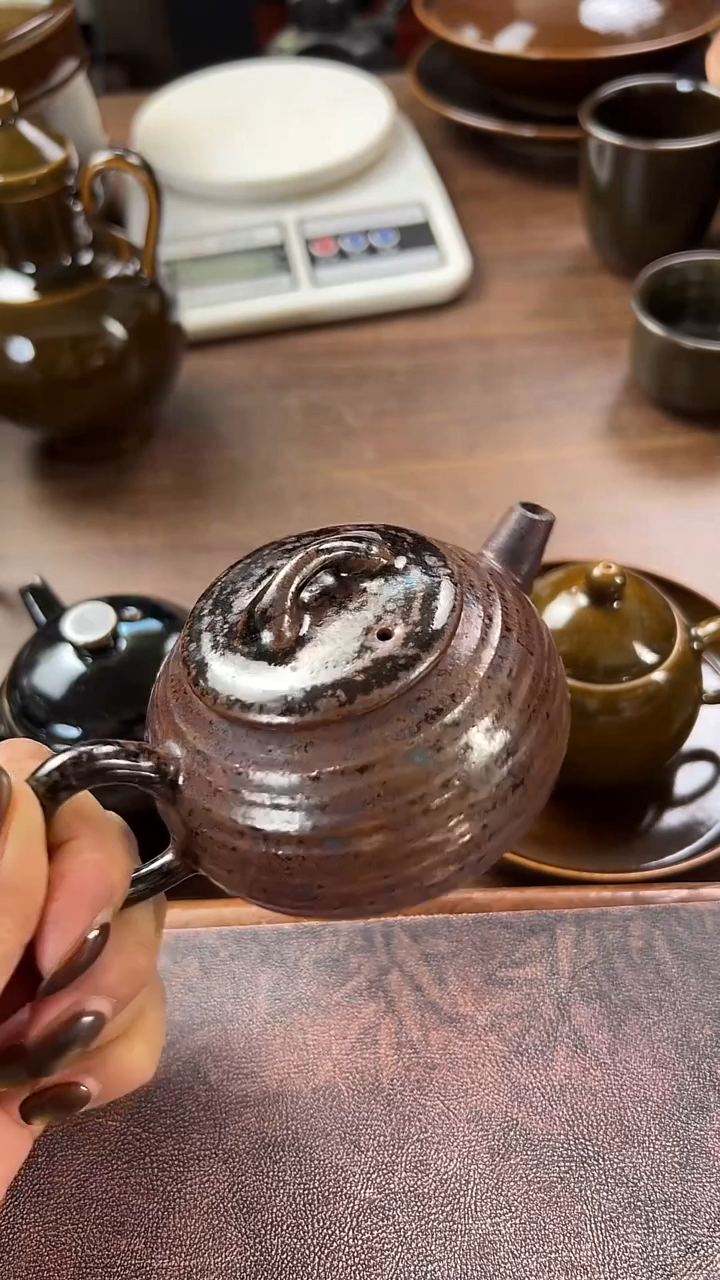 云****清瑕疵泡茶壶不退不换