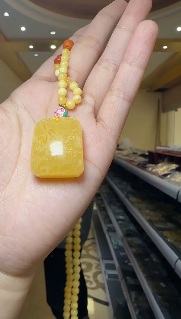 【闪购商品】琥珀吊坠(赠链)未镶嵌琥珀蜜蜡吊坠5号孤品