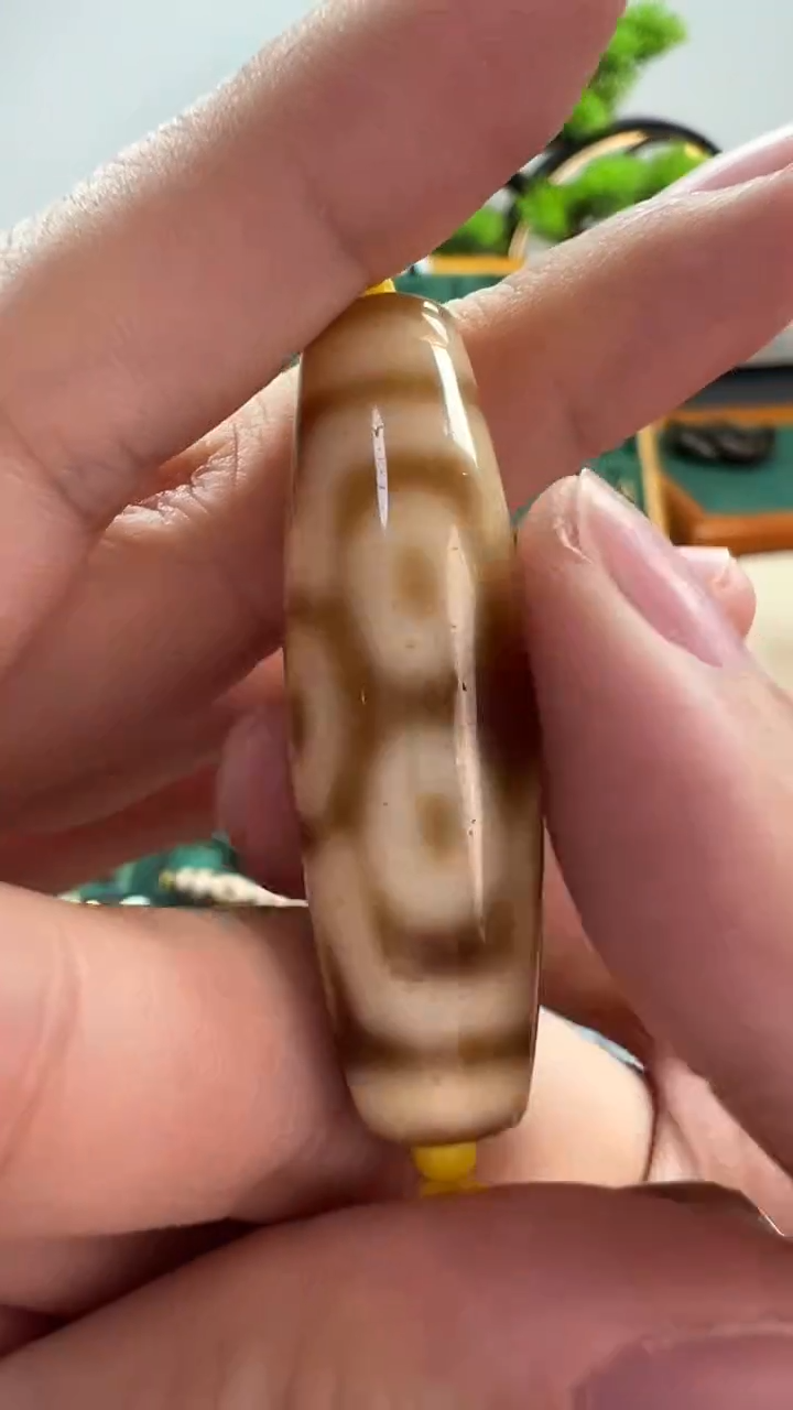 玛瑙/玉髓（覆膜）颈饰未镶嵌79.（微瑕）