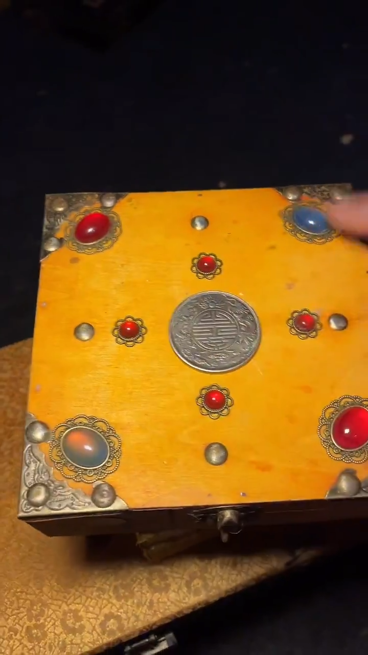 木-------福利--------------------复古风-----------