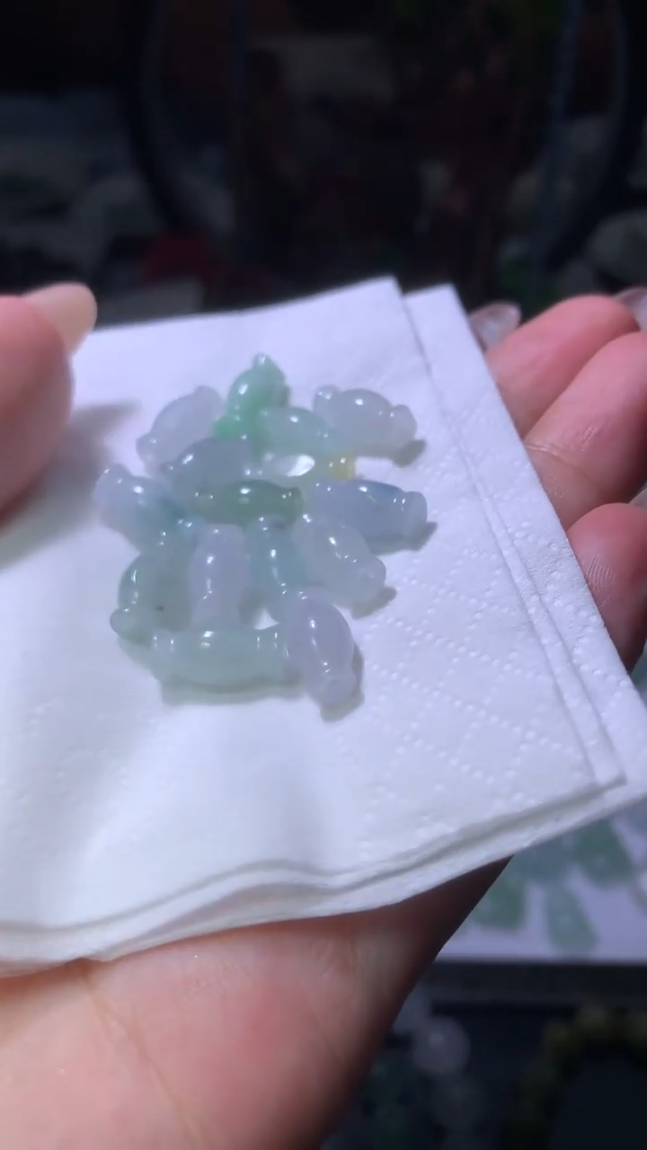 未镶嵌挂件翡翠MXX061080