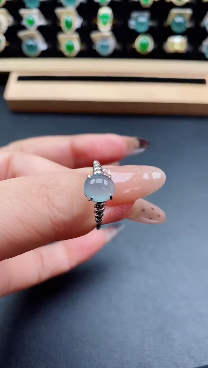 银S925镶嵌戒指翡翠1