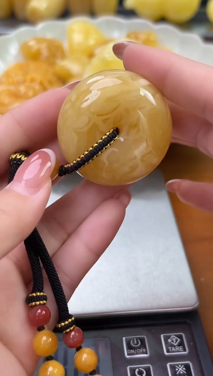 未镶嵌蜜蜡裸石琥珀蜜蜡吊坠