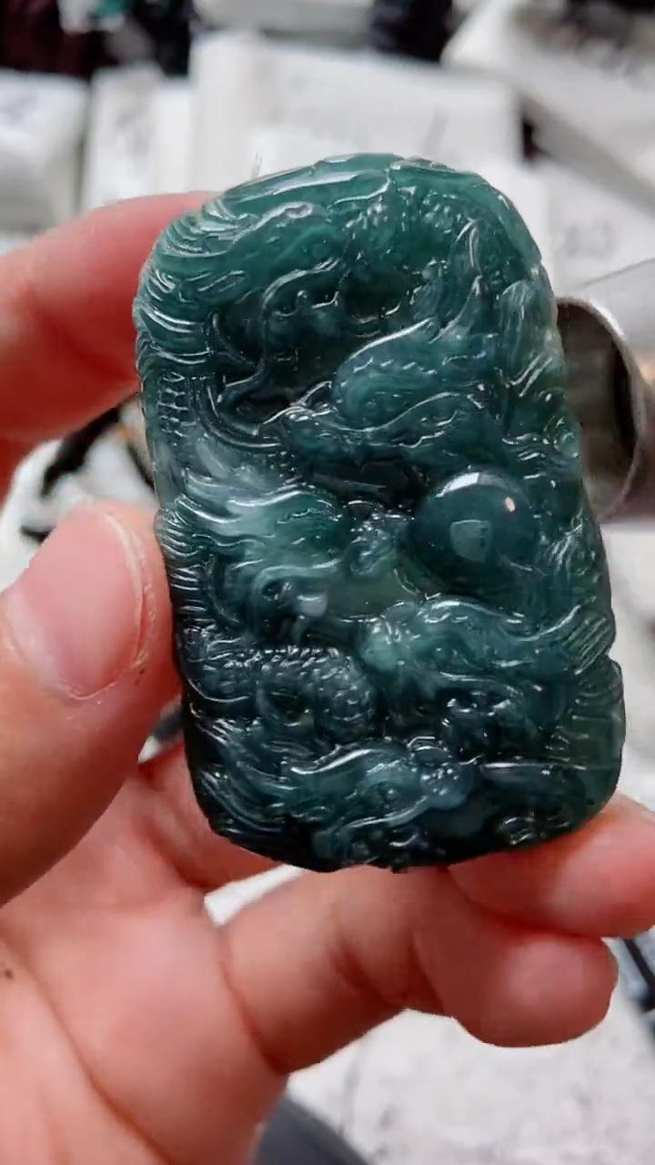 翡翠未镶嵌颈饰8888888888