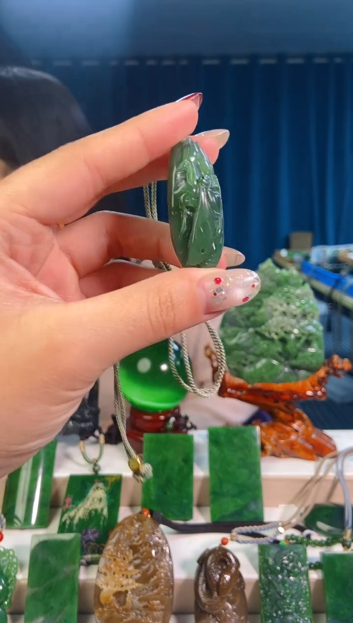 【闪购商品】和田玉挂件未镶嵌1