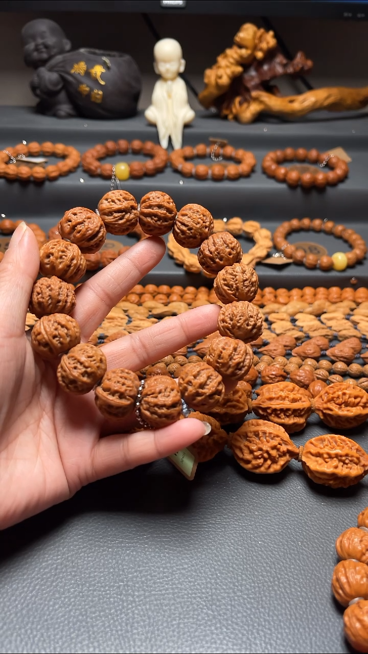 吊坠桃核??核桃手串